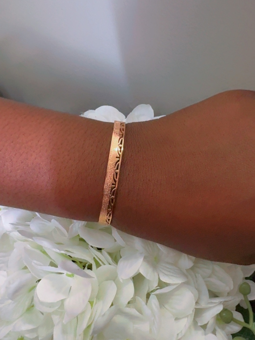 Elegant Rose Gold Patterned Bangle Bracelet